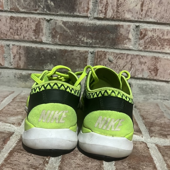 Women’s Nike flex supreme TR3 green/grey size 8.5 - Picture 7 of 12